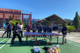 Warga binaan terima bantuan dari Pj Bupati Aceh Jaya