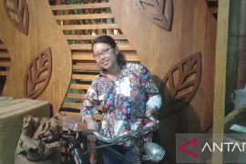 Waspadai BBM = (Bolak Balik Mundak)