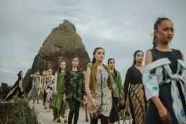 "Papuma Fashion Week" dongkrak sektor pariwisata dan ekonomi di Jember