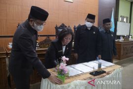 Pemerintah Bangka Tengah targetkan pendapatan daerah capai Rp990,6 miliar