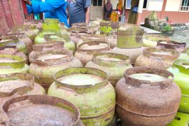 Disperindagkop Paser distribusikan gas elpiji 3 kg kepada warga tak mampu