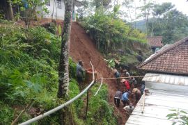 BNPB minta 24 provindi waspada dampak cuaca ekstrem, termasuk Kepri
