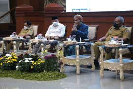 Rais Aam PBNU motivasi ASN Pemkot Surabaya