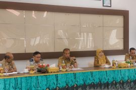 Sekda pimpin rakor camat dan lurah bahas pertanahan