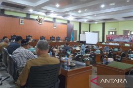 DPRD Bangka Tengah gelar rapat dengar pendapat umum bahas kursi legislator