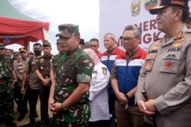 KASAD minta prajurit TNI hentikan protes terbuka ke Effendi Simbolon