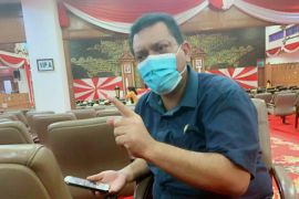 Kemas Alfarabi: Kecamatan Alam Barajo memang butuh SMA