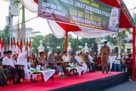 Doa untuk negeri dan  kirab merah putih 2022, Bobby: perkokoh keragaman