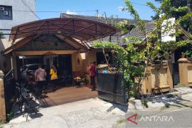 Istri Iwan Budi minta kasus kematian suaminya dikawal hingga tuntas