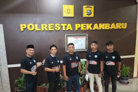 Pelapor meninggal, polisi pastikan dugaan pemalsuan nota belanja di Sekretaris DPRD Pekanbaru tetap diusut