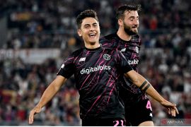 AS Roma tundukkan Spezia 2-0