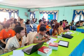 Pelajar di Sekadau dilatih gunakan media sosial secara sehat