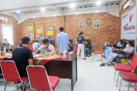 Siloam Hospitals Jambi gelar donor darah peringati hari PMI