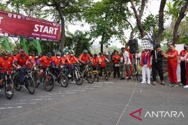 "Indonesia Heart Bike" di Bali konversikan tiap denyut jantung jadi rupiah
