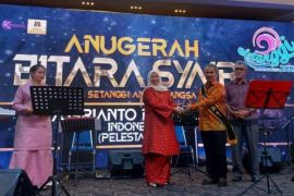 Yusrianto Nasution dianugerahi Bitara Syair, RRI siap tuan rumah Festival Syair ASEAN