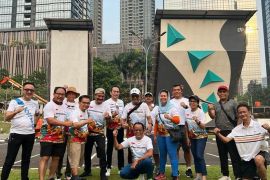 Catatan Ilham Bintang - Jalan Pagi Komengsong