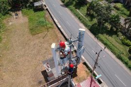 Telkomsel lanjutkan program migrasi jaringan 4G/LTE di Sumbar
