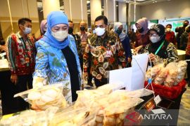 Gubernur Khofifah buka "East Java Halal Agro Industry Festival" di Surabaya
