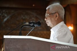 Bupati jawab pandangan umum Fraksi DPRD Kabupaten Asahan.