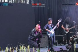 Dua band Jatim terpilih sebagai pemenang "IndiHome I-Konser Rockfivetival"
