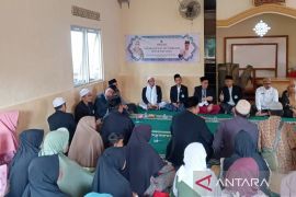 Masyarakat doakan terdakwa korupsi divonis bebas murni