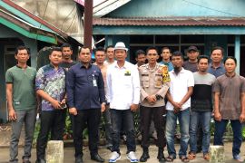 Gandeng BP Jamsostek, Kadin Inhil fasilitasi nelayan dapatkan perlindungan kerja