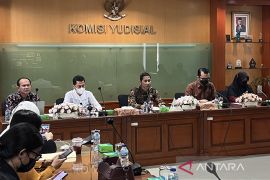 Dukung KPK tegakkan hukum hingga tuntas dugaan suap pengurusan perkara di MA