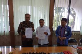 UIN Datokarama - Pemkot Palu  kerja sama tingkatkan kompetensi guru