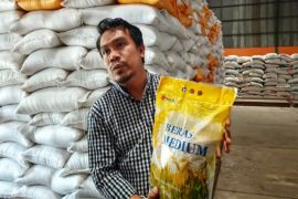 Stok beras dan gula di Sibolga-Tapteng cukup sampe akhir tahun