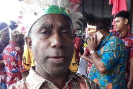 Pemkab Biak Numfor revisi satu perda pajak daerah dan retribusi