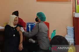 Dinkes Biak gencarkan vaksinasi COVID-19 booster