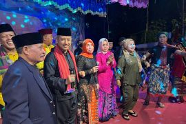 Pemkot Jakbar dan Lembaga Kebudayaan Betawi gelar 'Hajatan Anak Yatim'