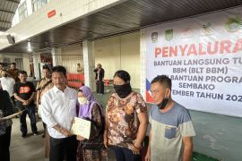 Realisasi penyaluran BLT BBM di pulau penyangga di Batam 98 persen