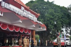 Mas Ipin ajak warga Trenggalek ilhami semangat "Jer Basuki Mawa Beya"