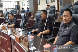 DPRD terima Raperda perlindungan dan pengelolaan lingkungan hidup