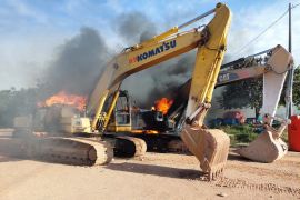 Polda Sulteng  periksa 21 saksi perusakan Kantor PT AKM