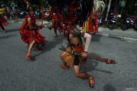 Karnaval Budaya HUT Kota Palu Page 4 Small