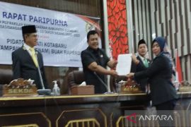 DPRD Kotabaru terima Raperda penyelenggaraan koperasi