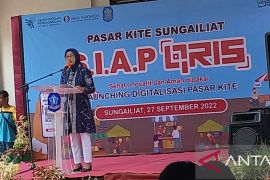 BI terapkan transaksi QRIS pedagang tradisional Sungailiat
