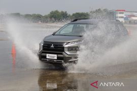 New Xpander Cross hadir dengan fitur yang tak ada sama kompetitor