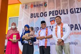 Bulog provides enriched rice for malnourished toddlers, pregnant women