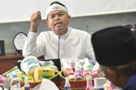Dedi Mulyadi imbau  pemerintah ganti sapi perah mati milik peternak