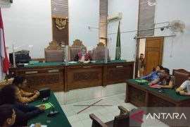 Hakim tunda sidang gugatan pencabutan surat kuasa Bharada E