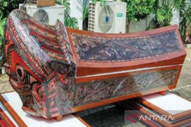 Empat tengkorak diduga leluhur dalam peti mati kuno batak di Aek Situmandi