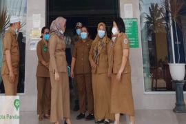 Tingkatkan pelayanan, Pj Bupati Tapteng sidak Disdukcapil dan RSUD Pandan