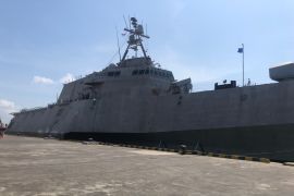 Kapal tempur Amerika sandar di Pelabuhan Benoa