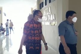 KPK periksa pejabat dan karyawan Unila terkait suap mantan rektor