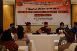 40 pelaku usaha di Karangasem ikuti pelatihan perizinan