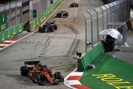 Sainz kalahkan Leclerc saat Ferrari finis 1-2