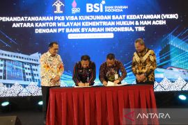 Melancong ke Aceh, orang asing sudah bisa bayar Visa melalui BSI